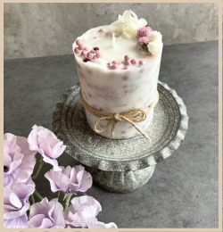 さくら色キャンドルの写真