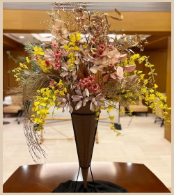 お花のレンタル　エントランス装花新春バージョンの写真